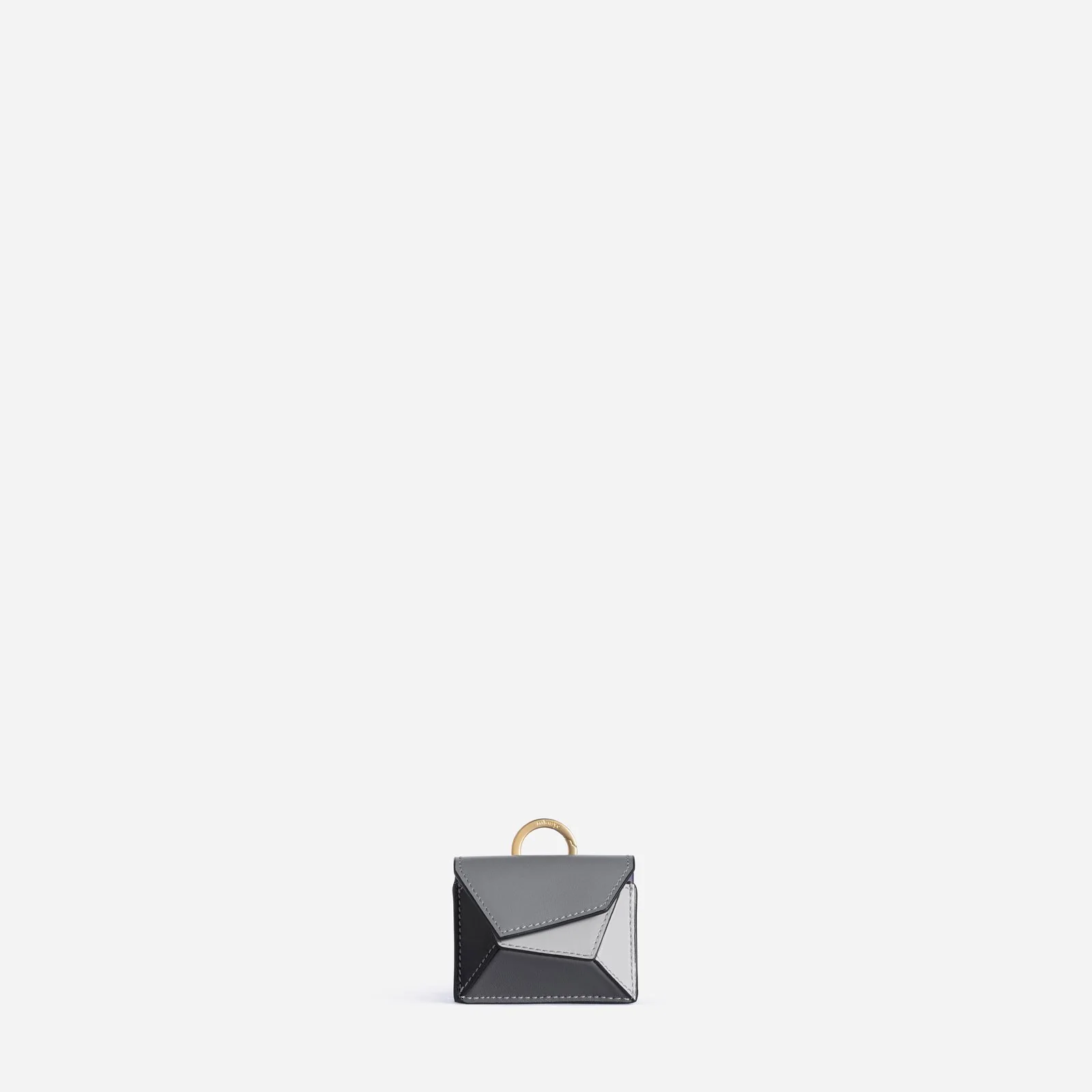 Naomi Airpods Case view 1